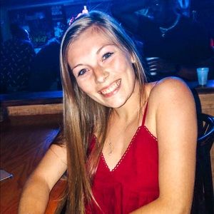 Meet your Posher, Tiffany